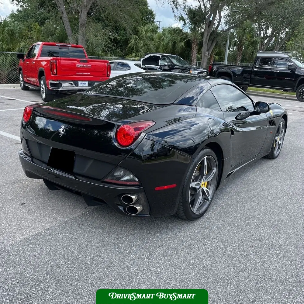 2013 Ferrari California Base