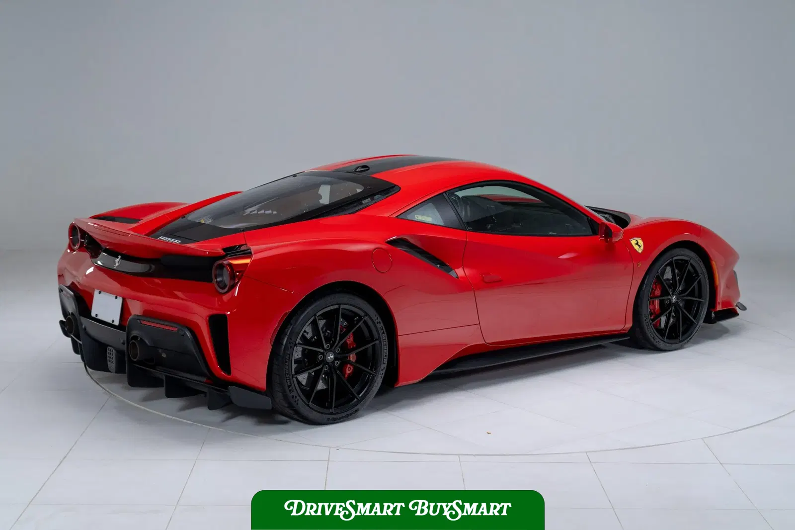 2019 Ferrari 488 Pista