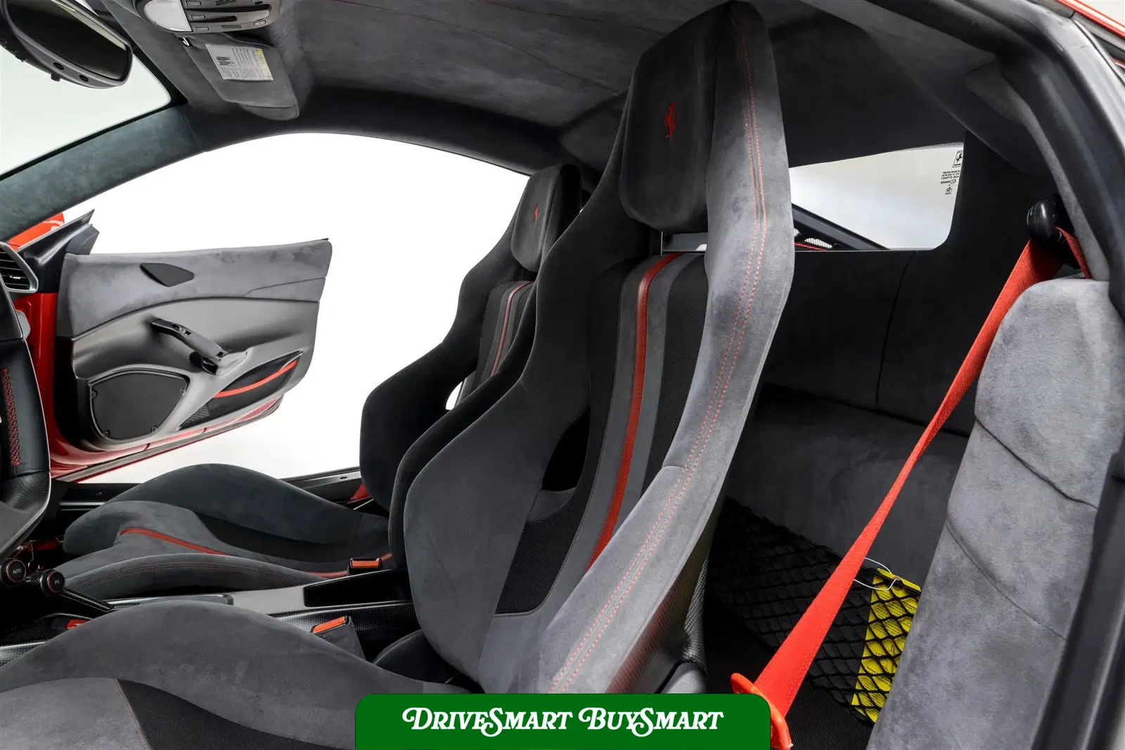 2020 Ferrari 488 Pista