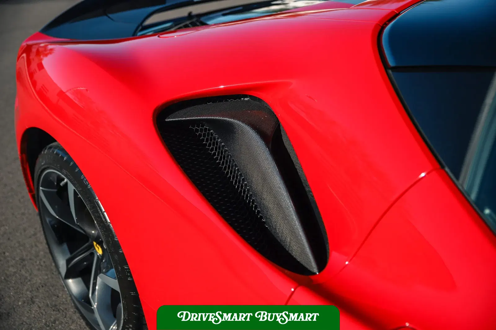 2021 Ferrari SF90 Stradale Assetto Fiorano