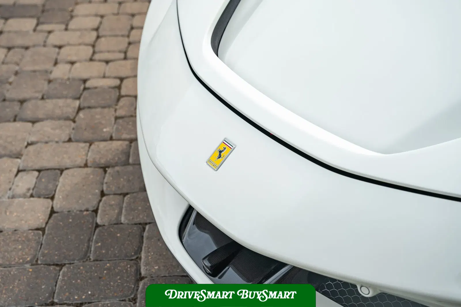 2023 Ferrari SF90 Spider