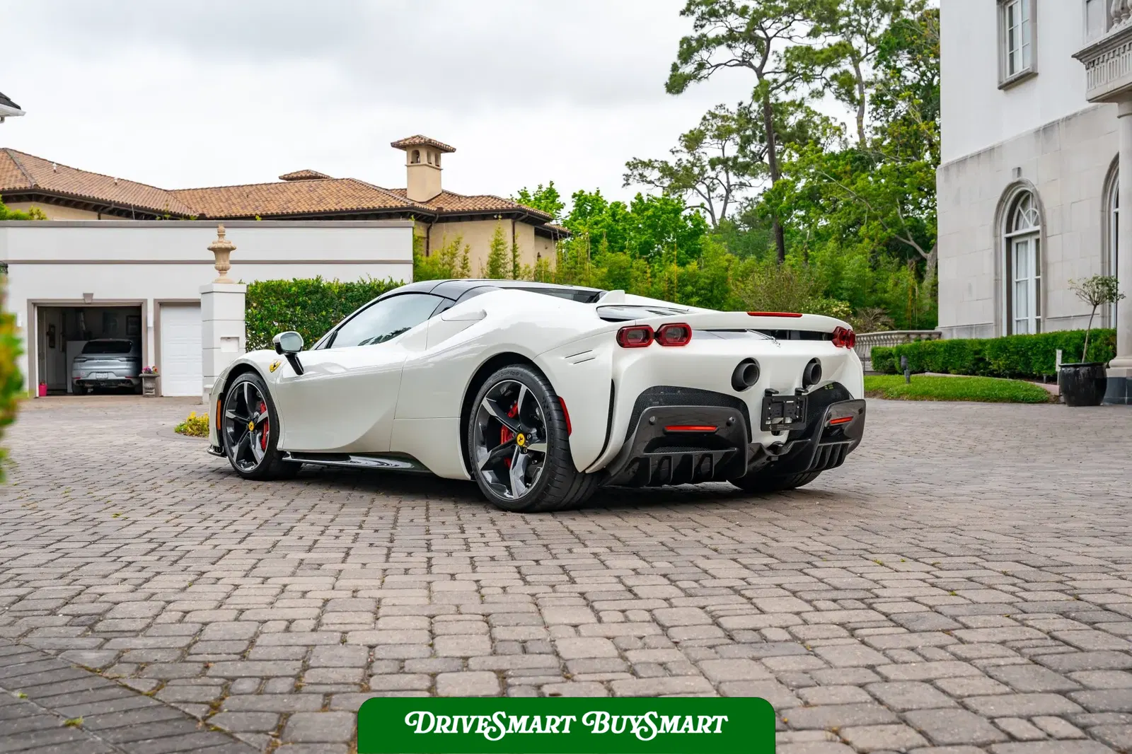 2023 Ferrari SF90 Spider