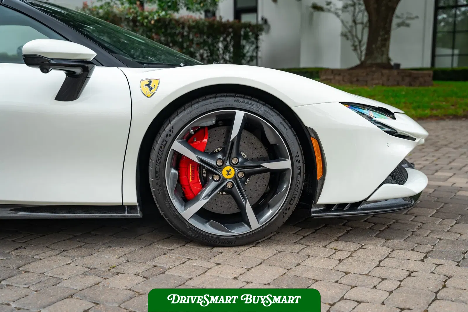 2023 Ferrari SF90 Spider
