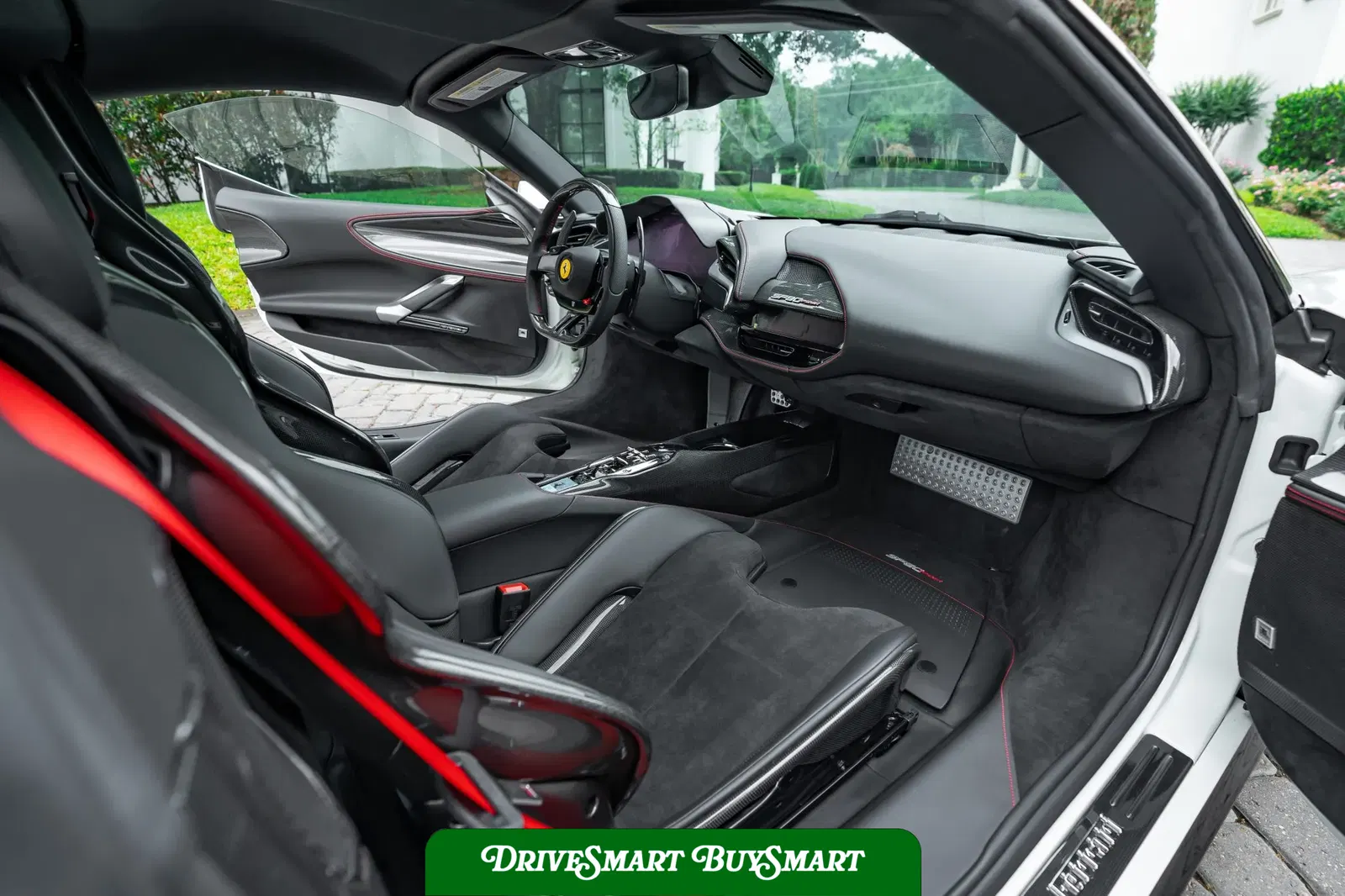 2023 Ferrari SF90 Spider