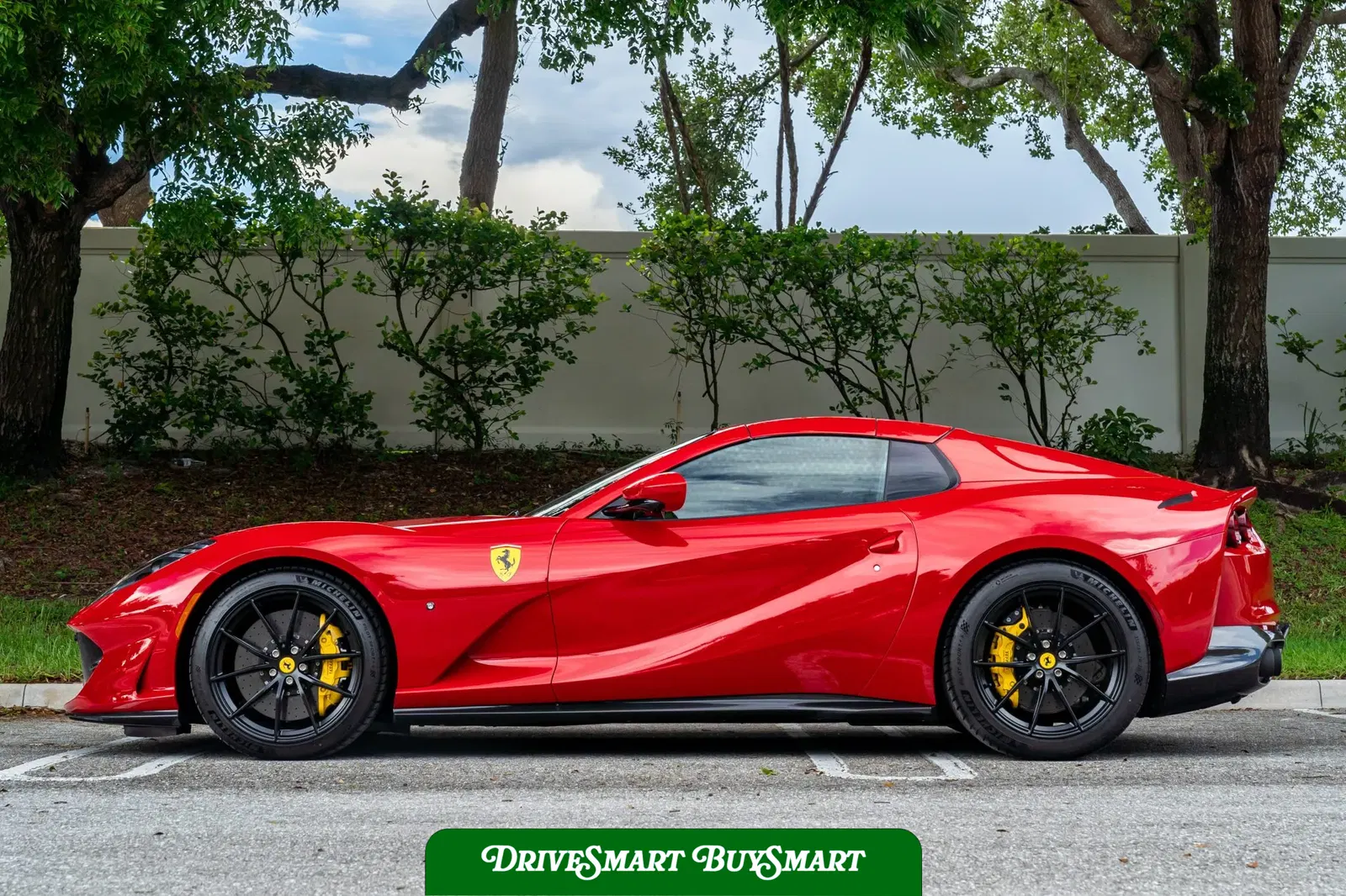 2023 Ferrari 812 GTS