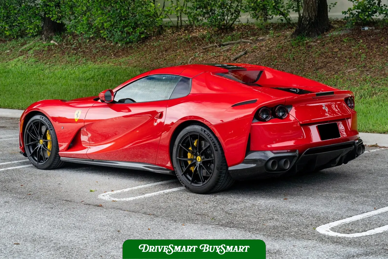 2023 Ferrari 812 GTS