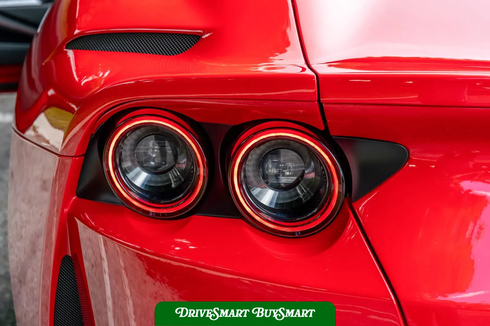 2023 Ferrari 812 GTS