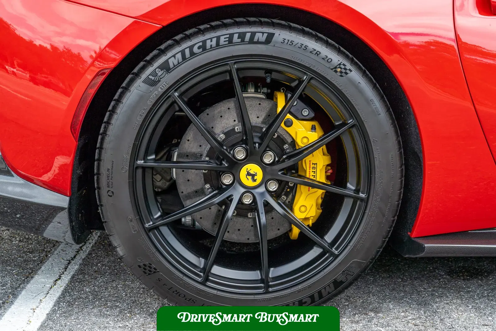 2023 Ferrari 812 GTS