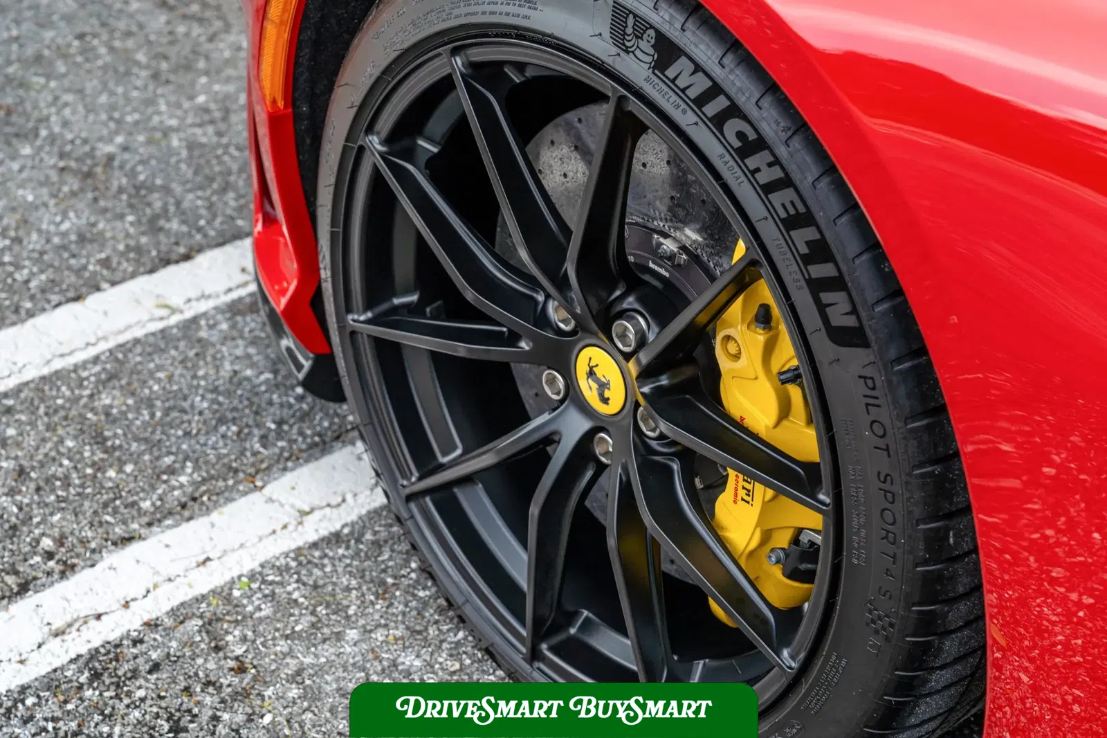 2023 Ferrari 812 GTS