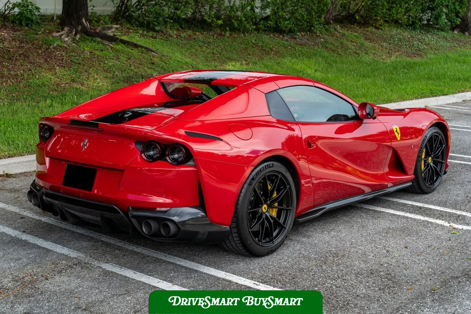 2023 Ferrari 812 GTS