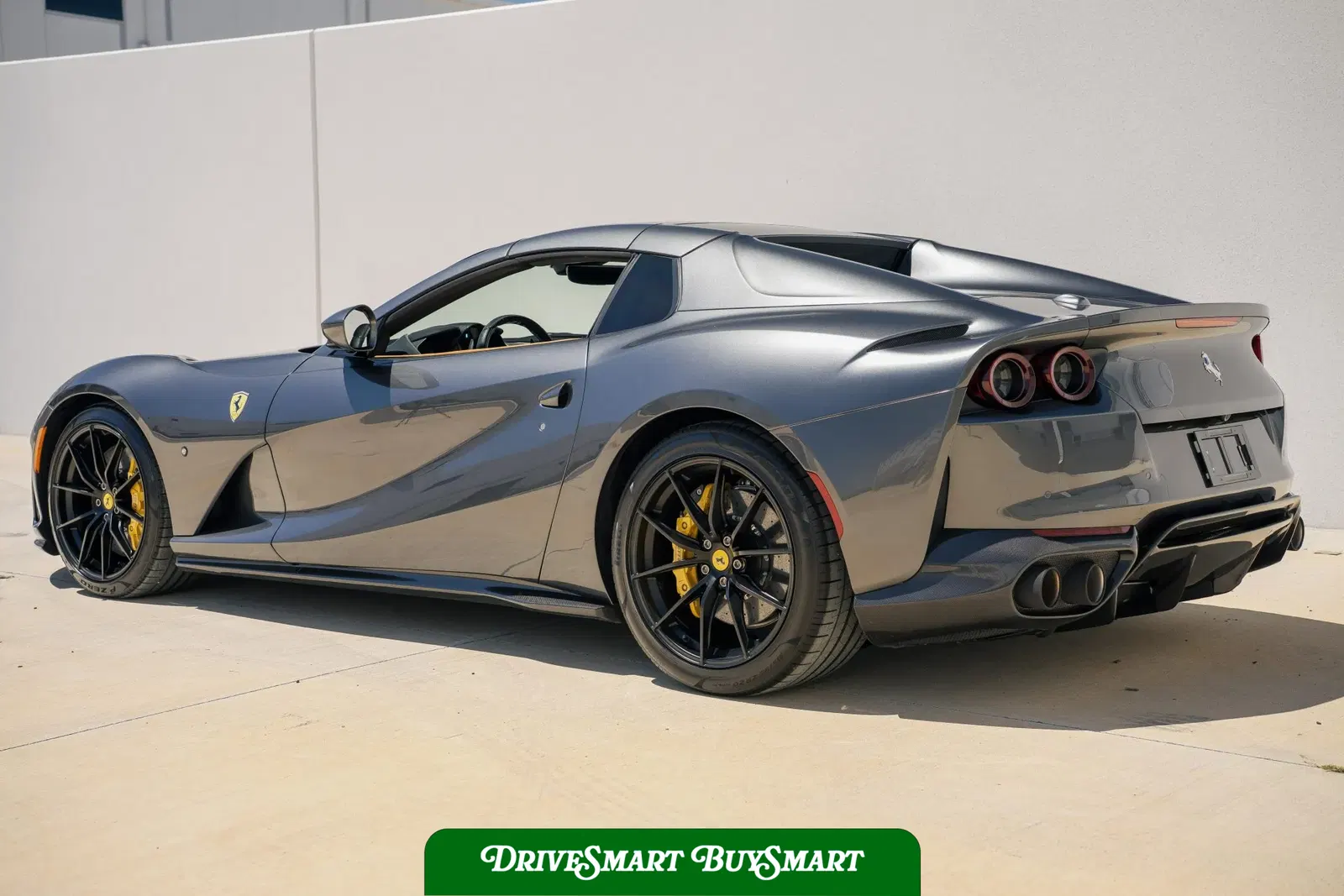 2022 Ferrari 812 GTS