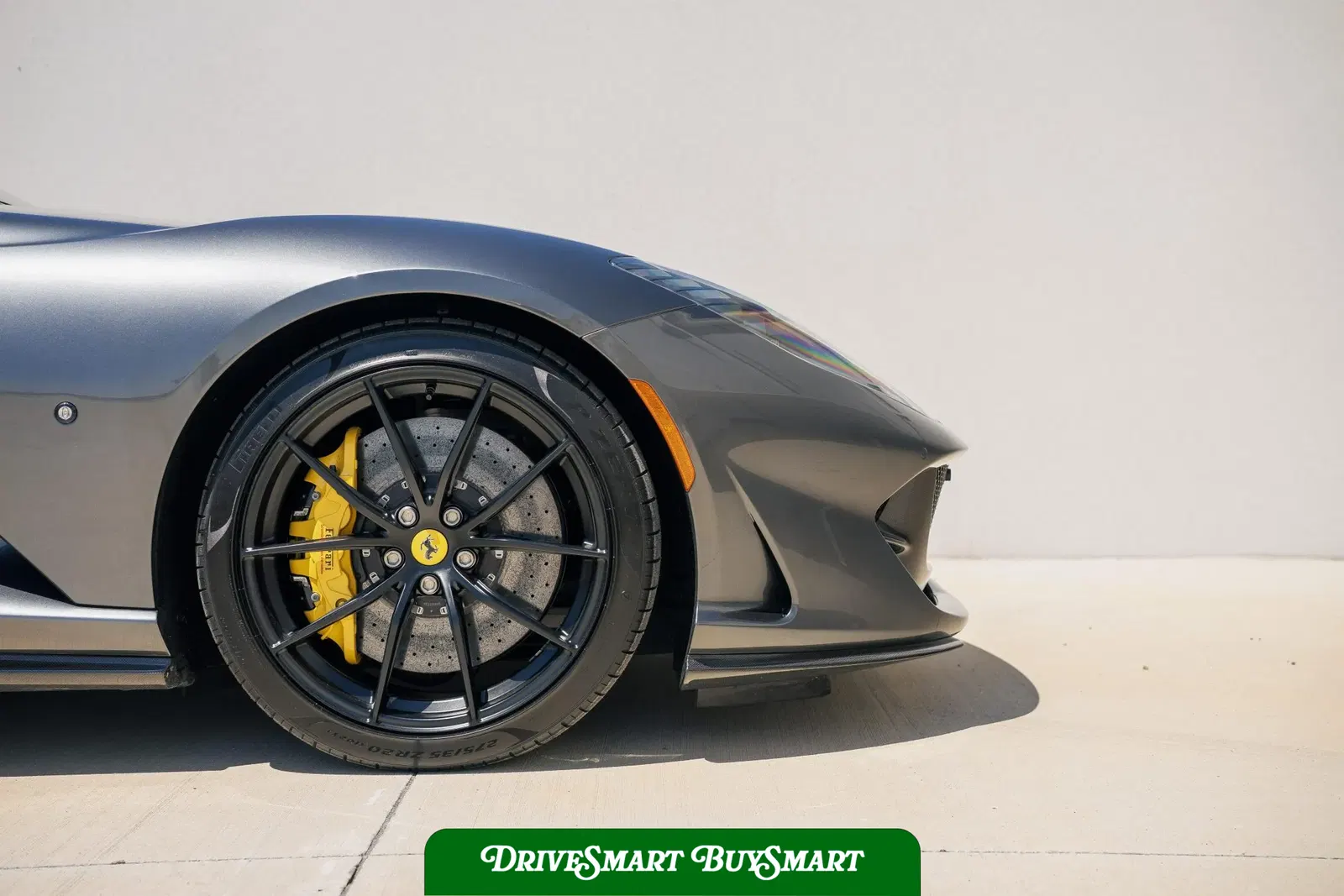 2022 Ferrari 812 GTS