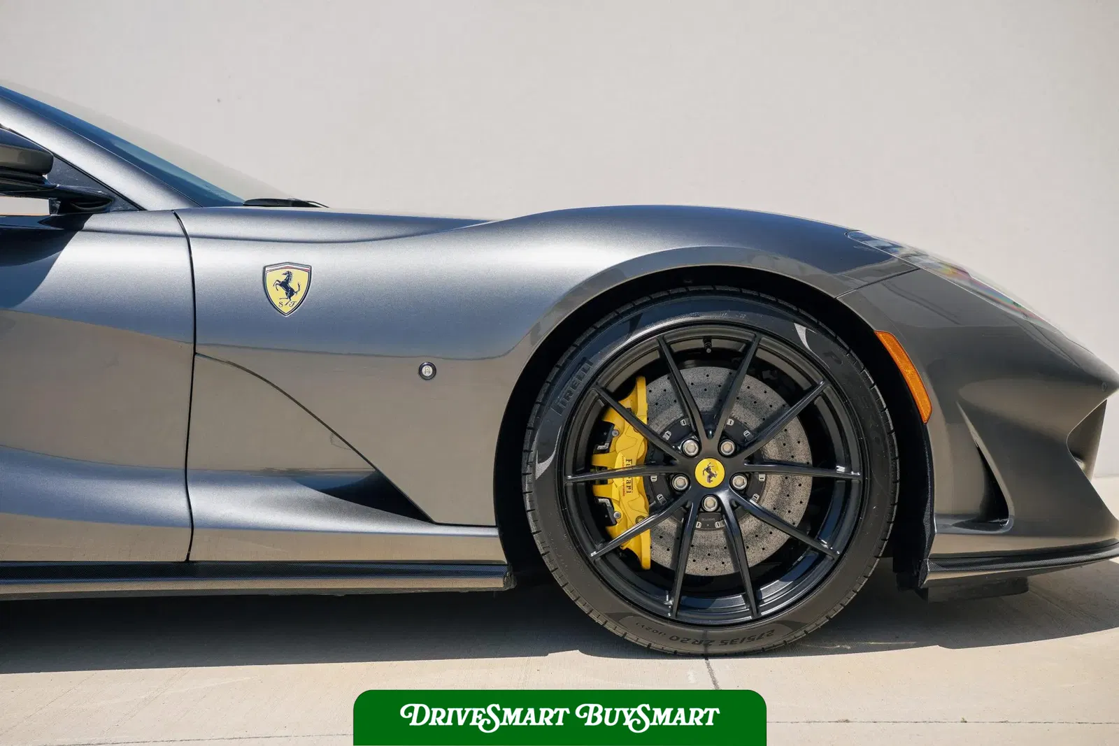 2022 Ferrari 812 GTS
