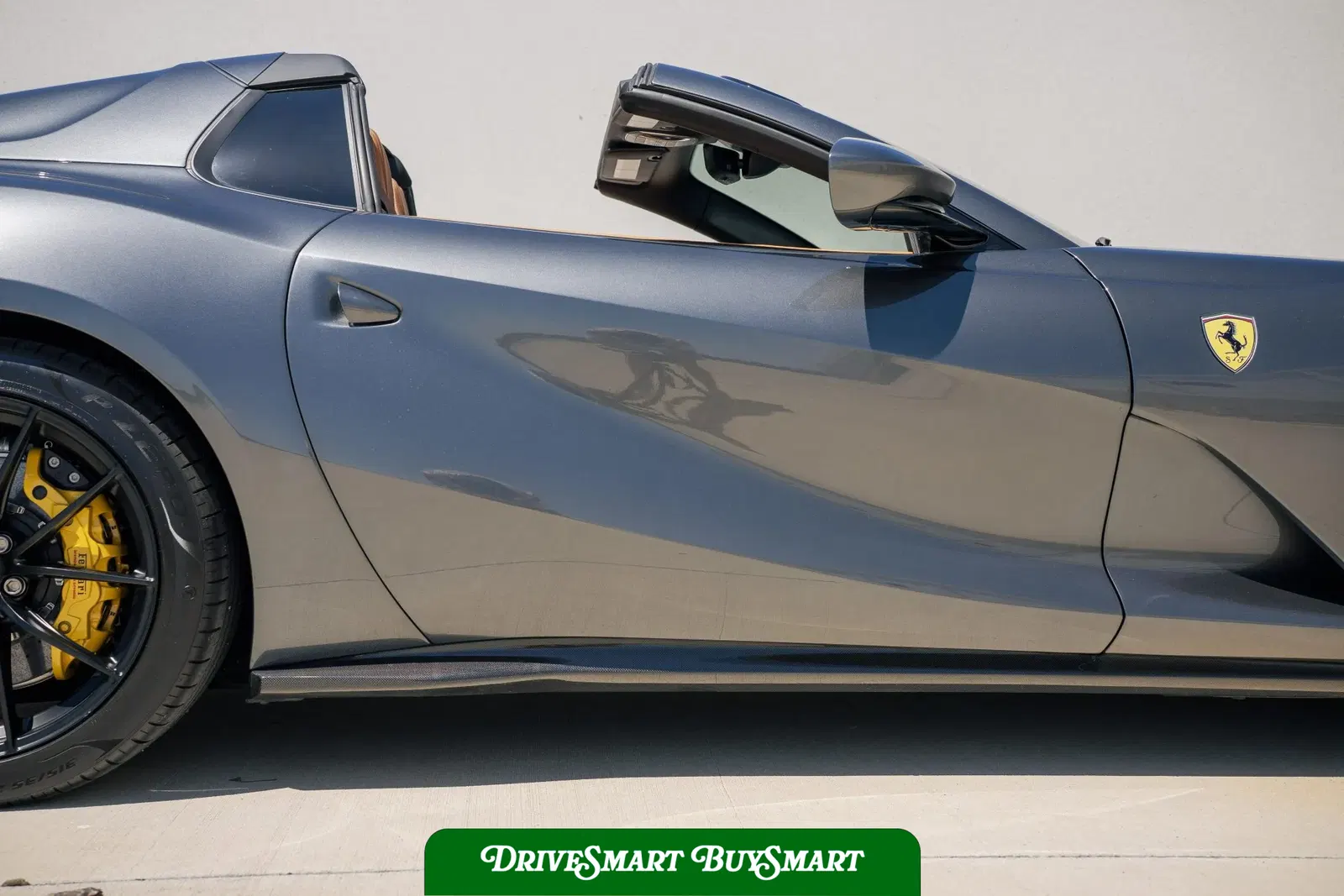 2022 Ferrari 812 GTS