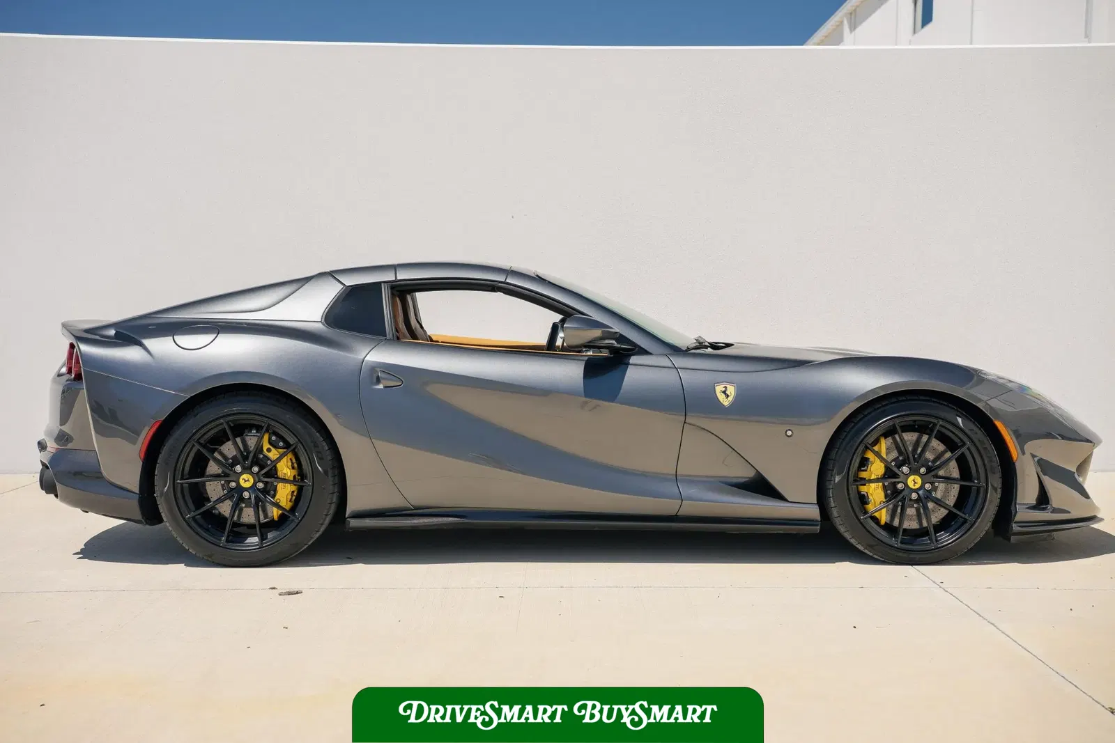 2022 Ferrari 812 GTS