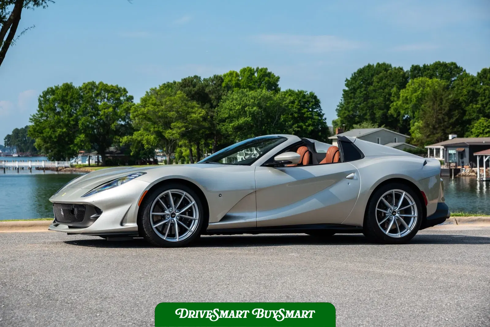 2021 Ferrari 812 GTS