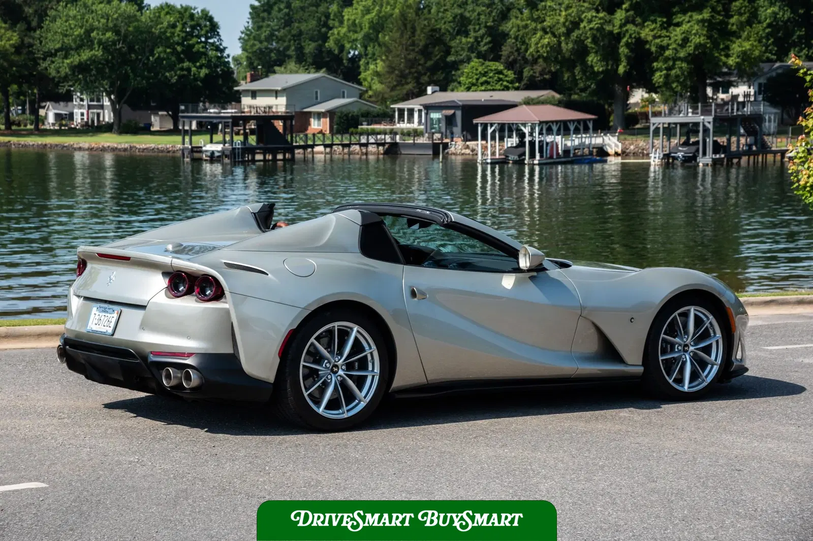 2021 Ferrari 812 GTS