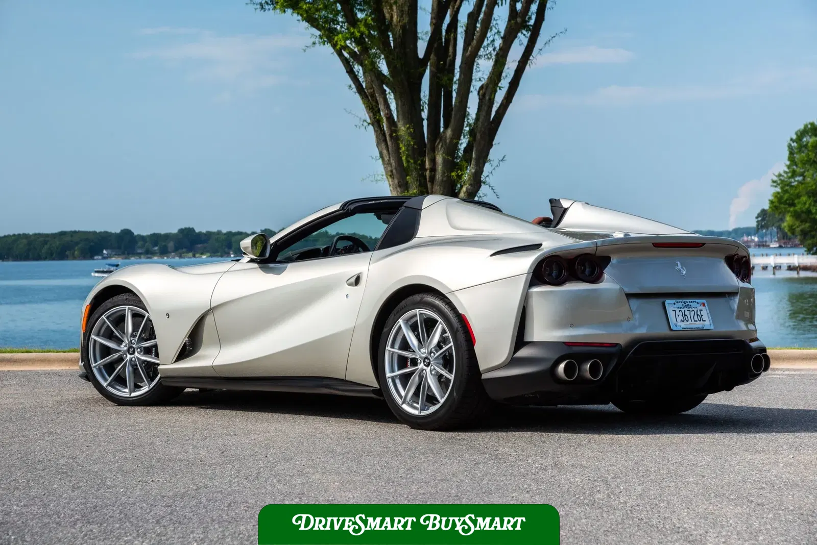 2021 Ferrari 812 GTS