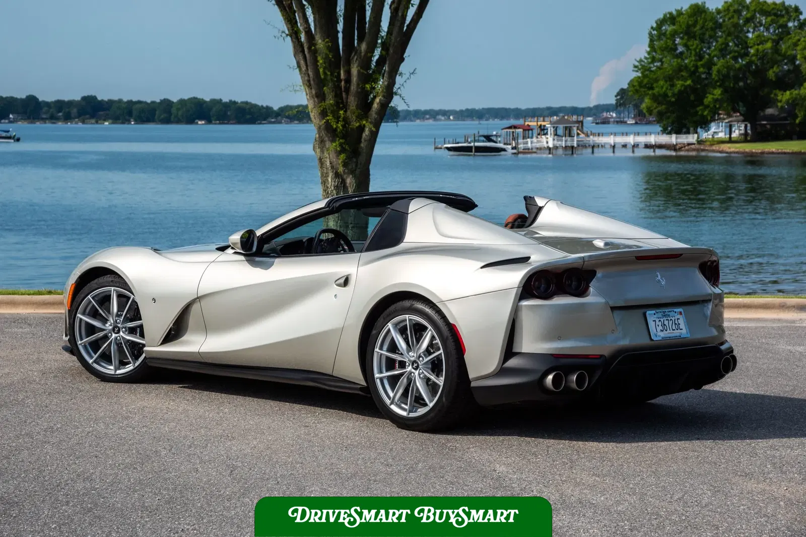 2021 Ferrari 812 GTS