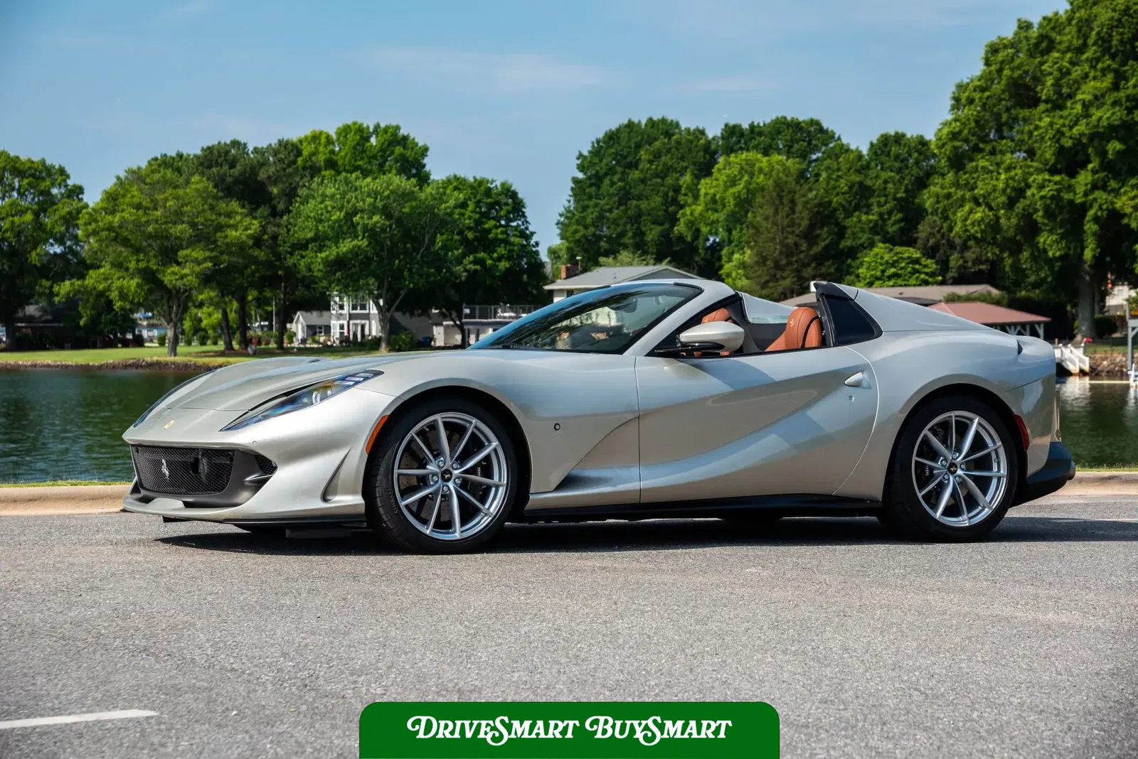 2021 Ferrari 812 GTS