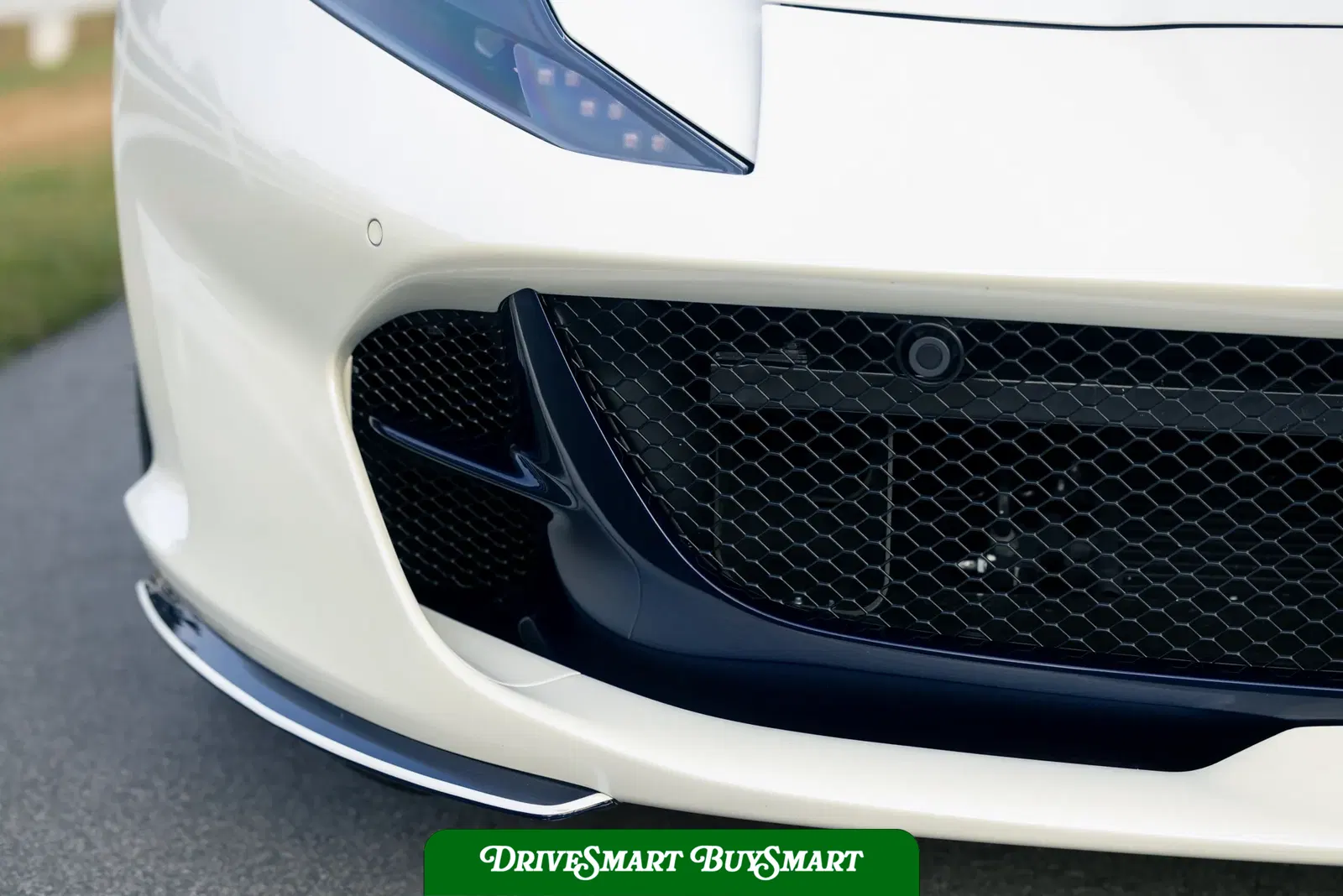 2023 Ferrari 812 GTS