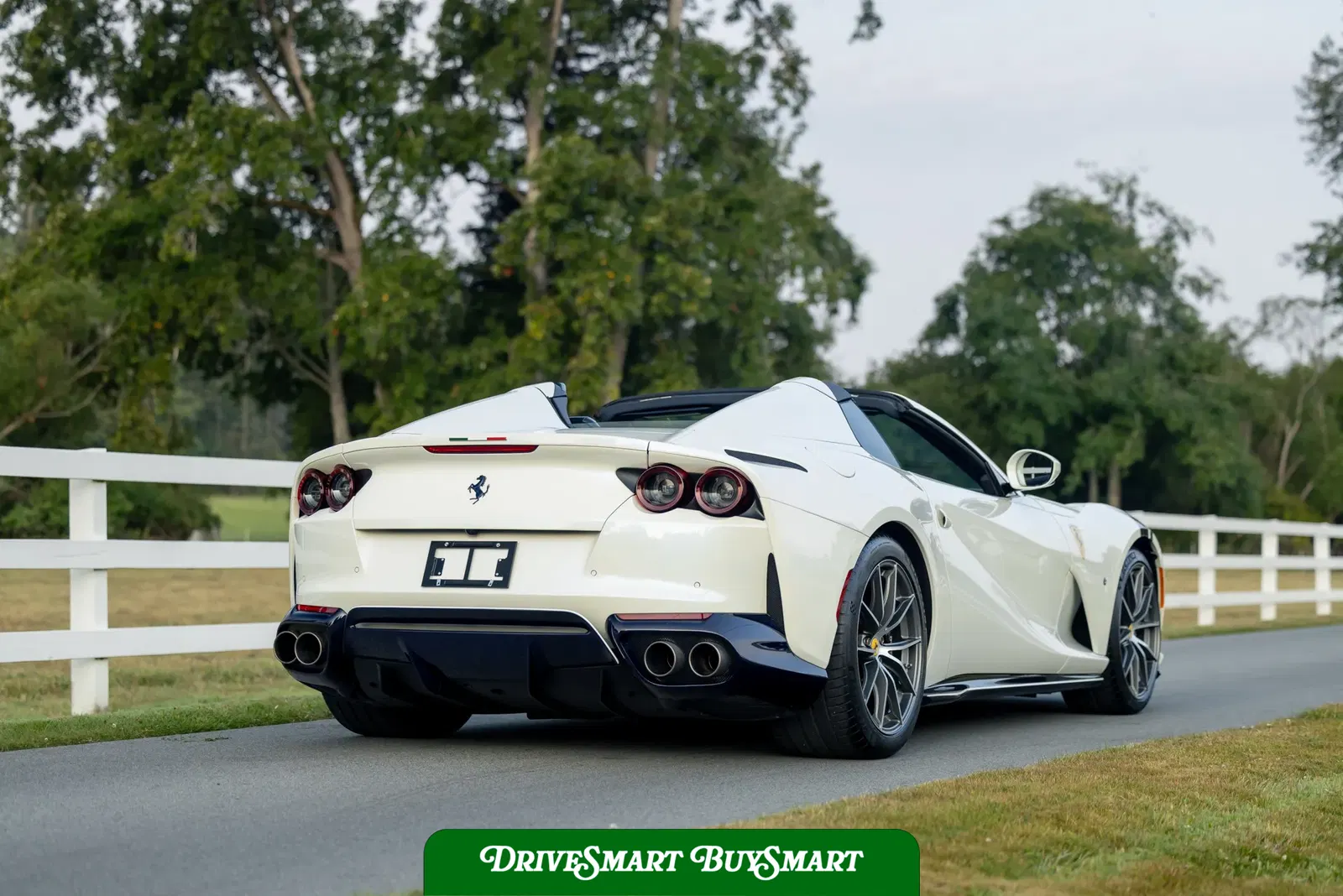 2023 Ferrari 812 GTS