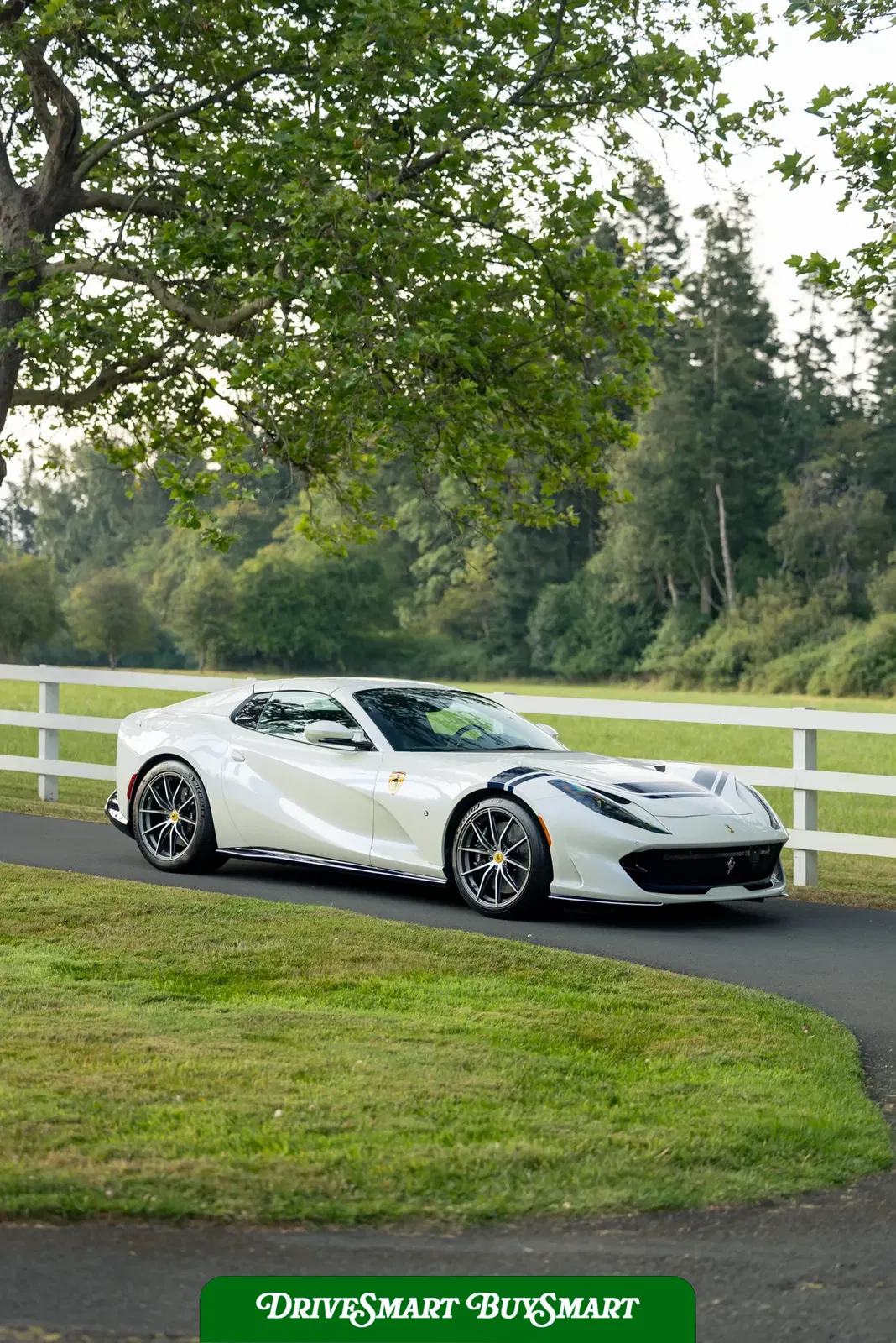 2023 Ferrari 812 GTS