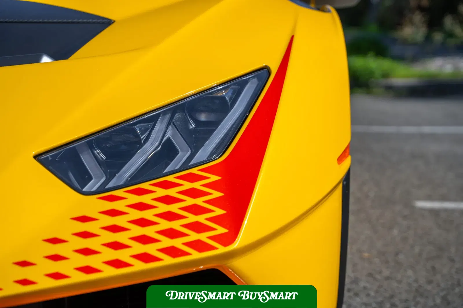 2023 Lamborghini Huracan STO