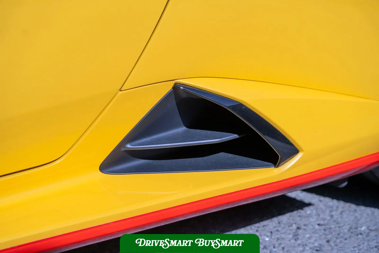 2023 Lamborghini Huracan STO