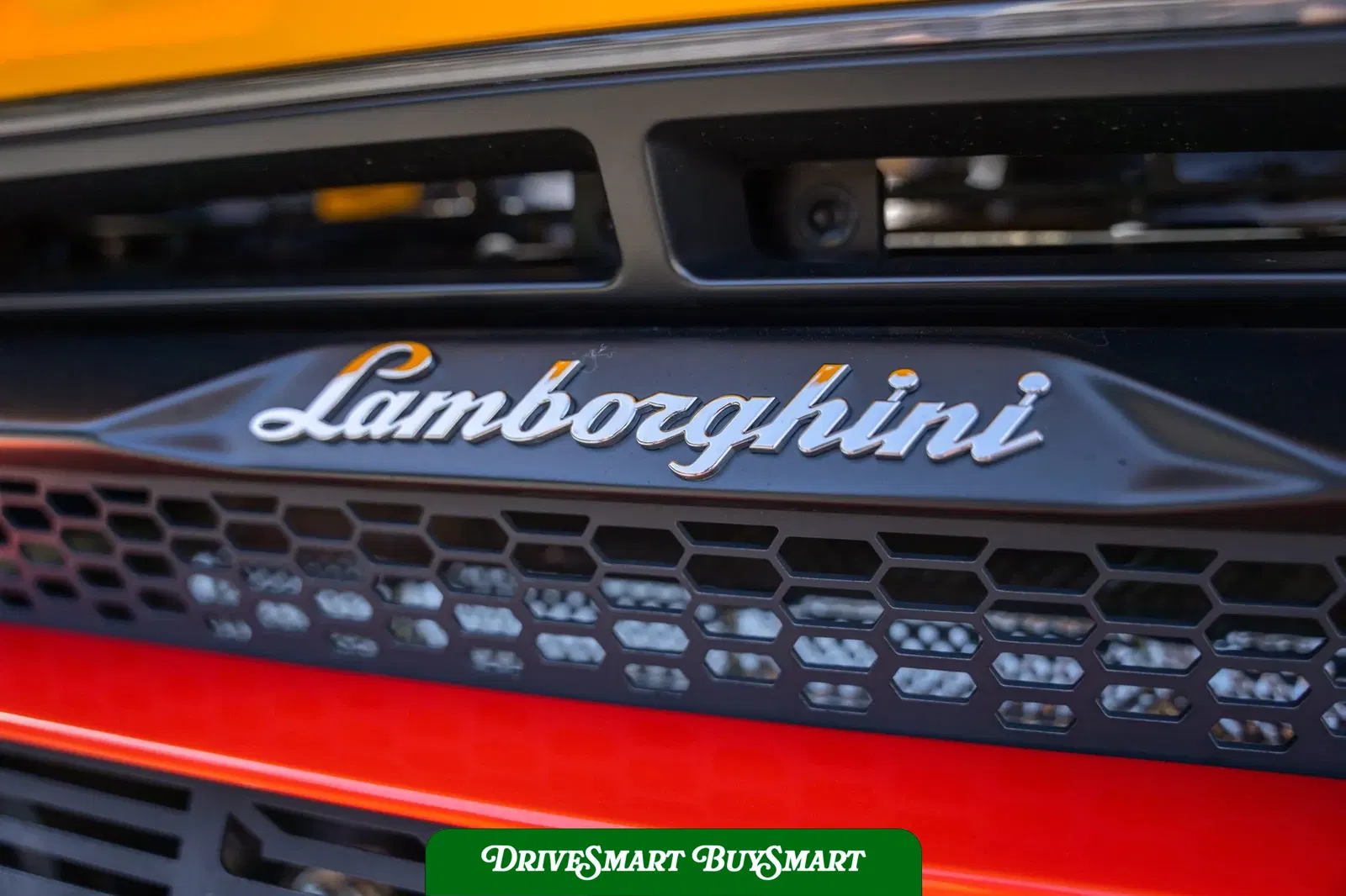 2023 Lamborghini Huracan STO
