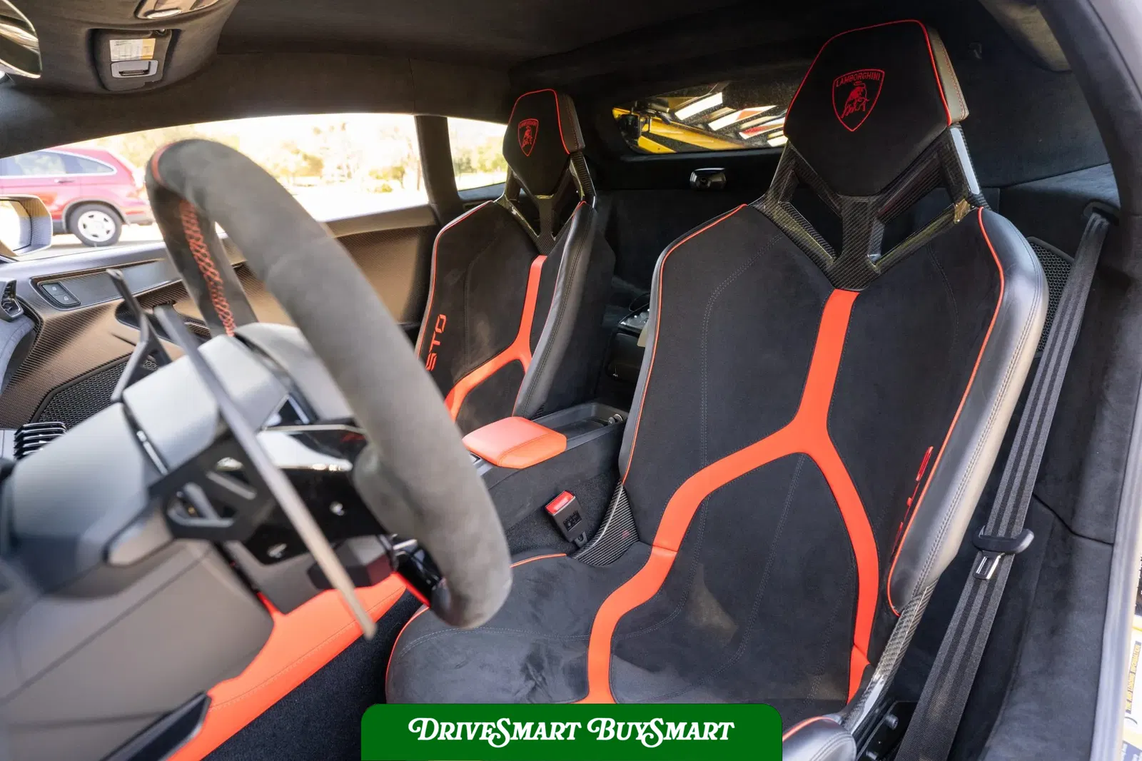2023 Lamborghini Huracan STO