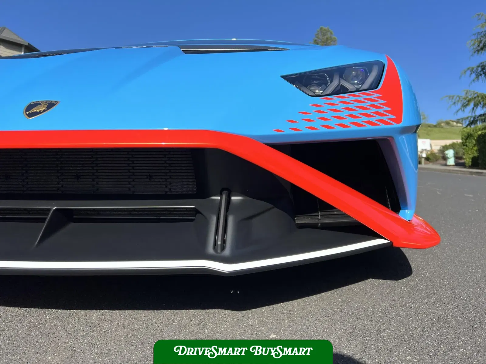 2023 Lamborghini Huracan STO