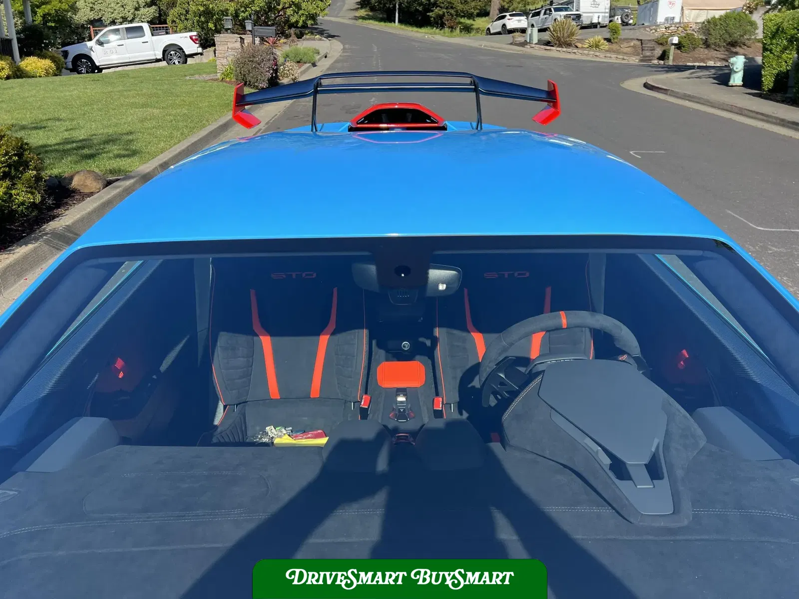 2023 Lamborghini Huracan STO