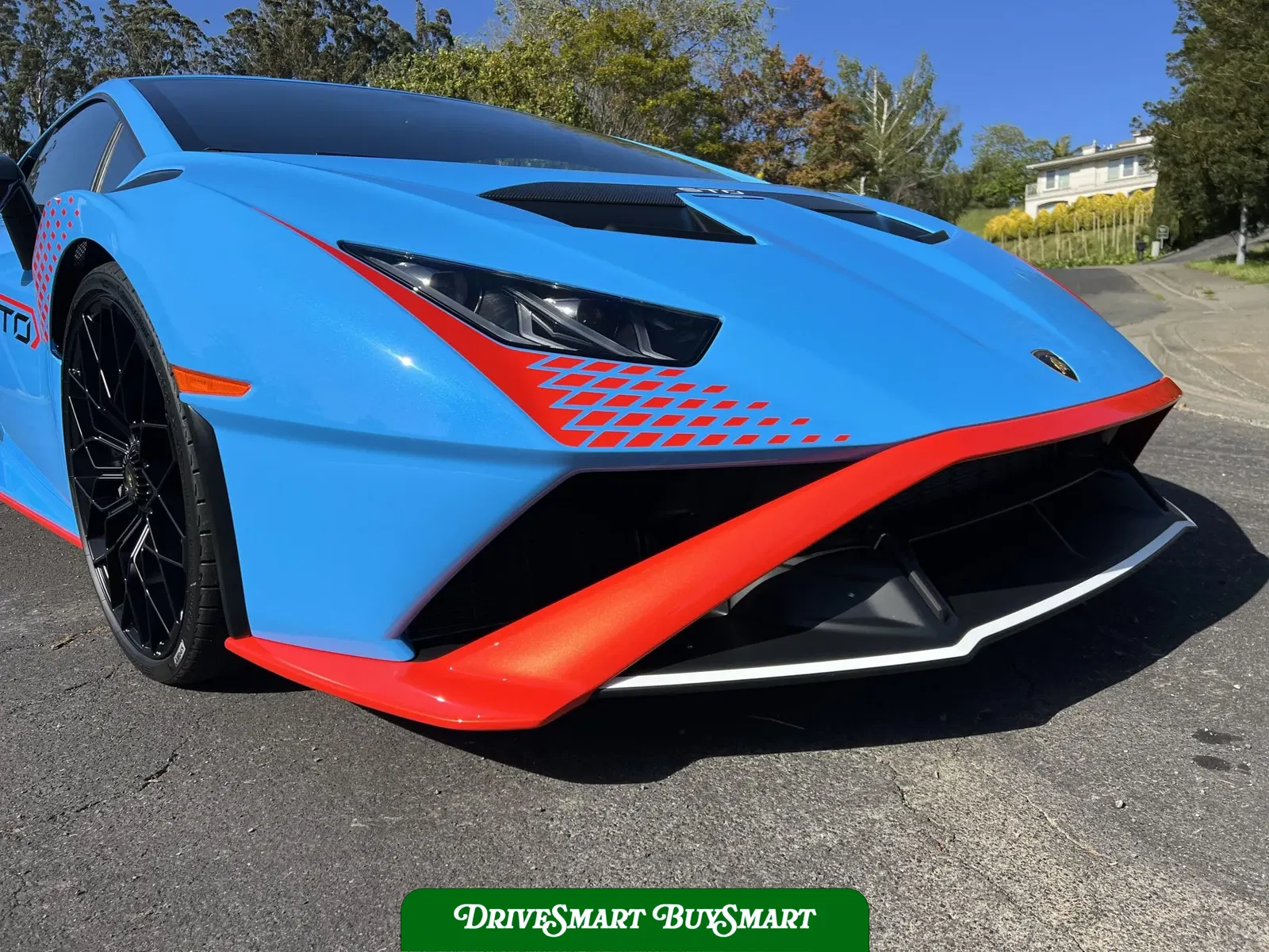 2023 Lamborghini Huracan STO