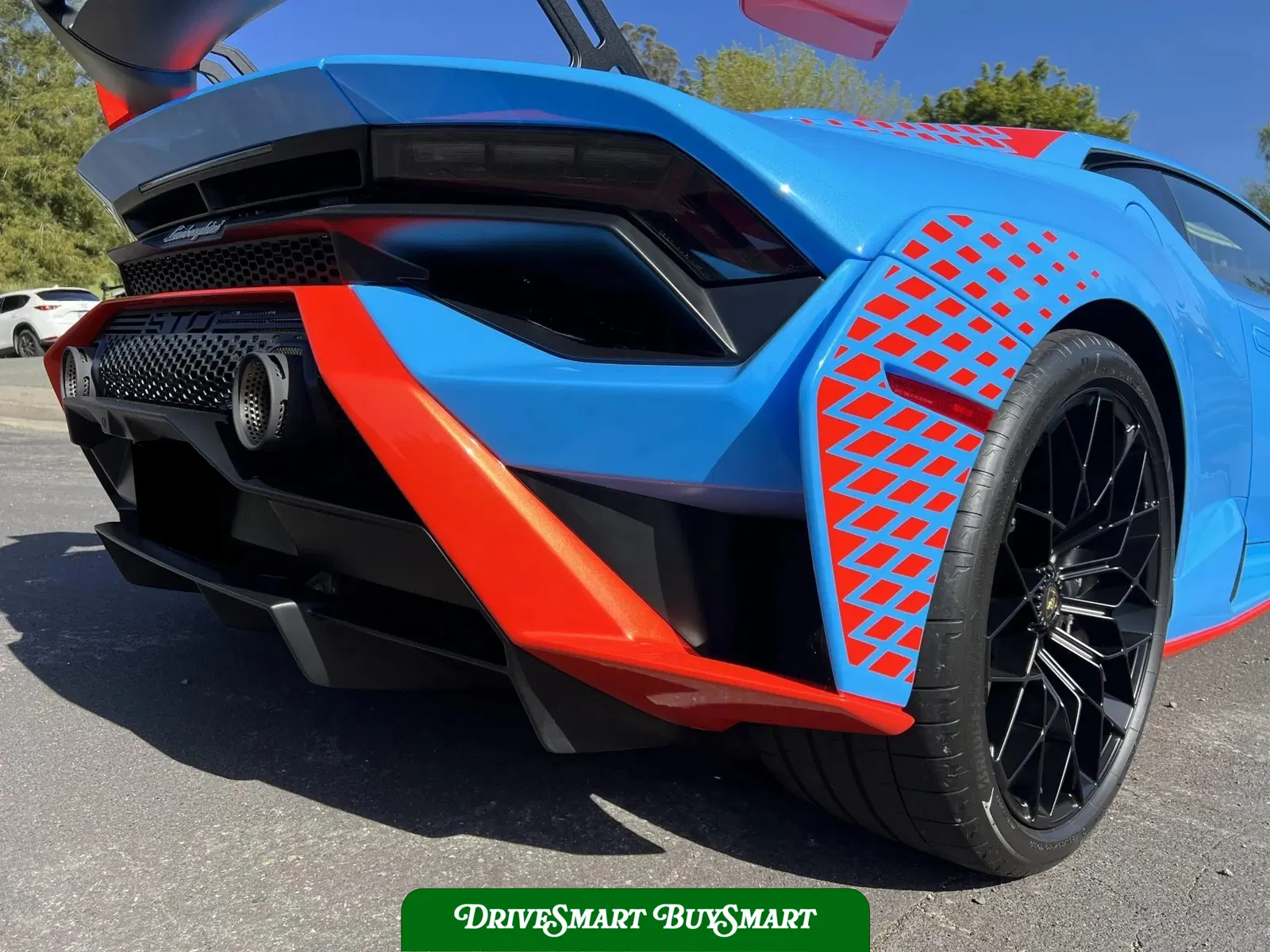 2023 Lamborghini Huracan STO