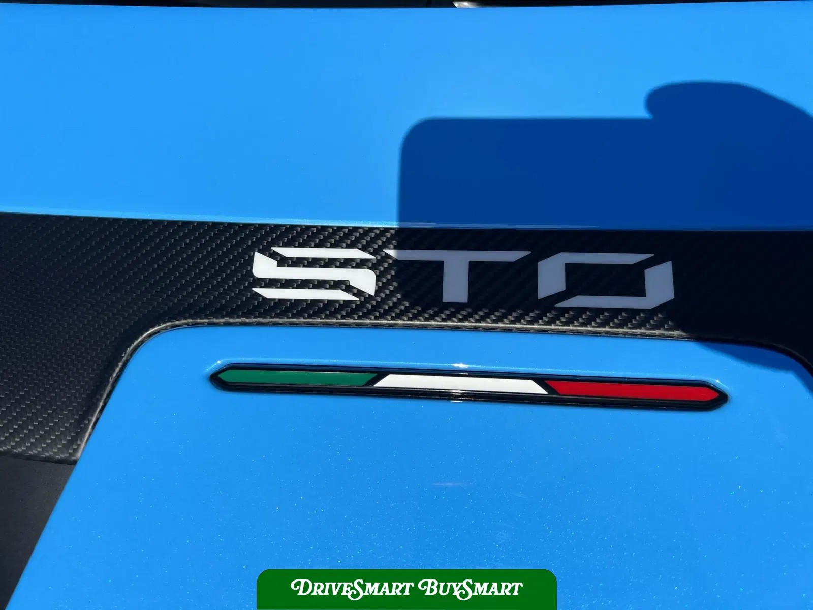 2023 Lamborghini Huracan STO