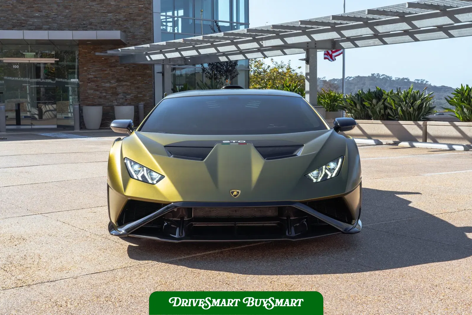 2022 Lamborghini Huracan STO