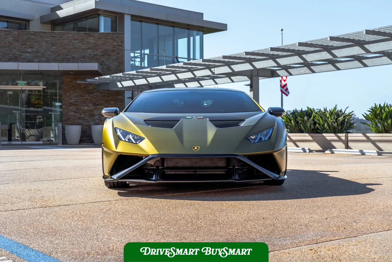 2022 Lamborghini Huracan STO
