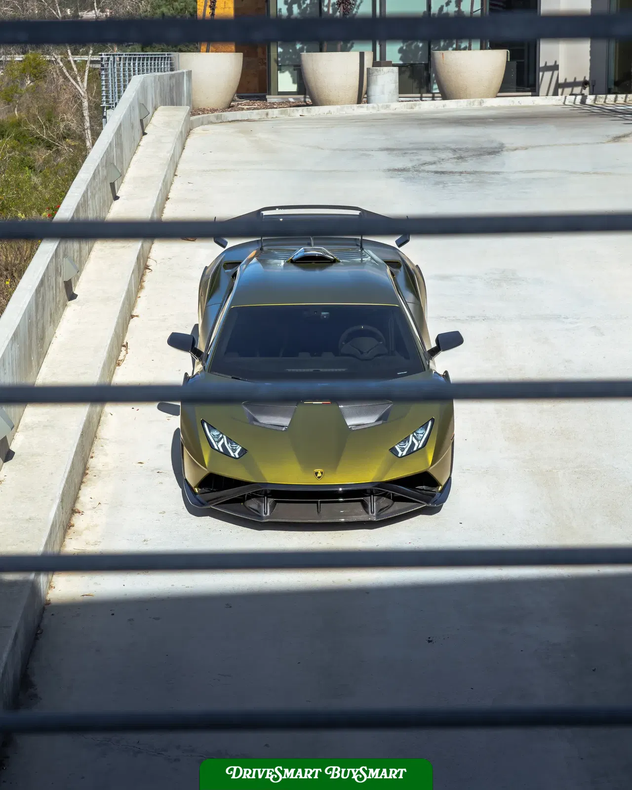 2022 Lamborghini Huracan STO
