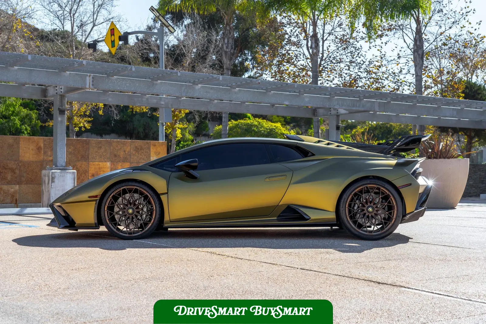 2022 Lamborghini Huracan STO