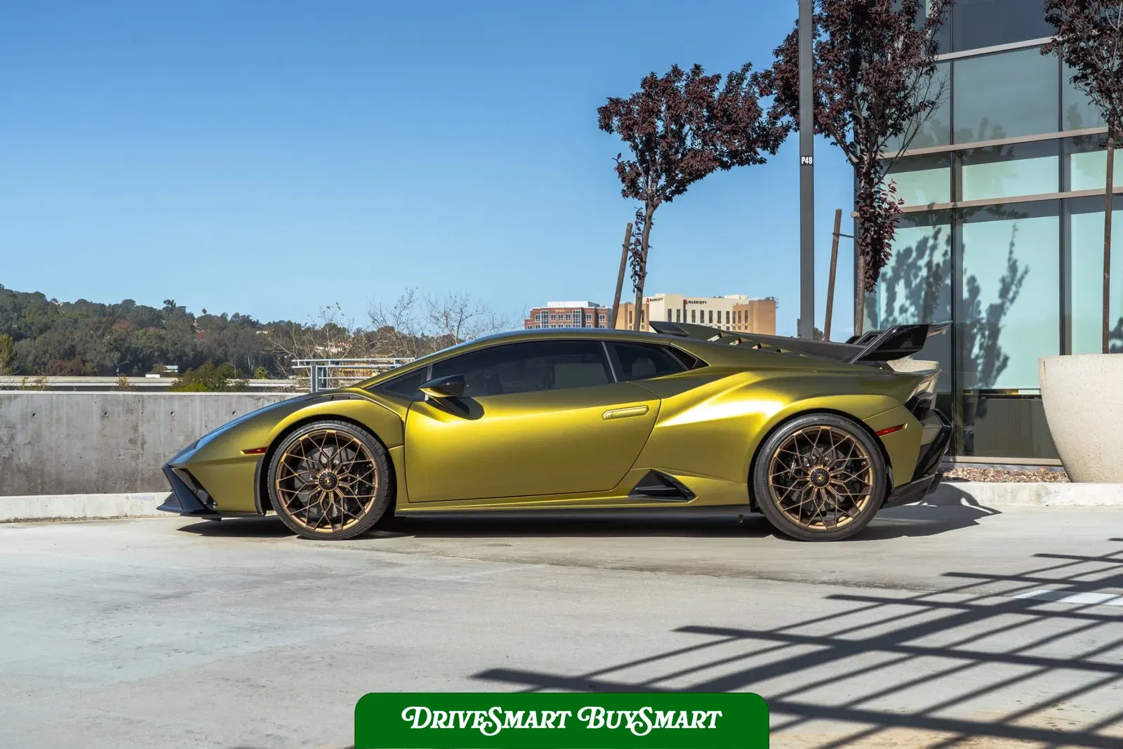2022 Lamborghini Huracan STO