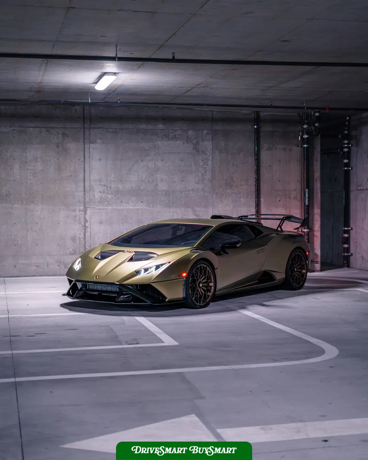 2022 Lamborghini Huracan STO
