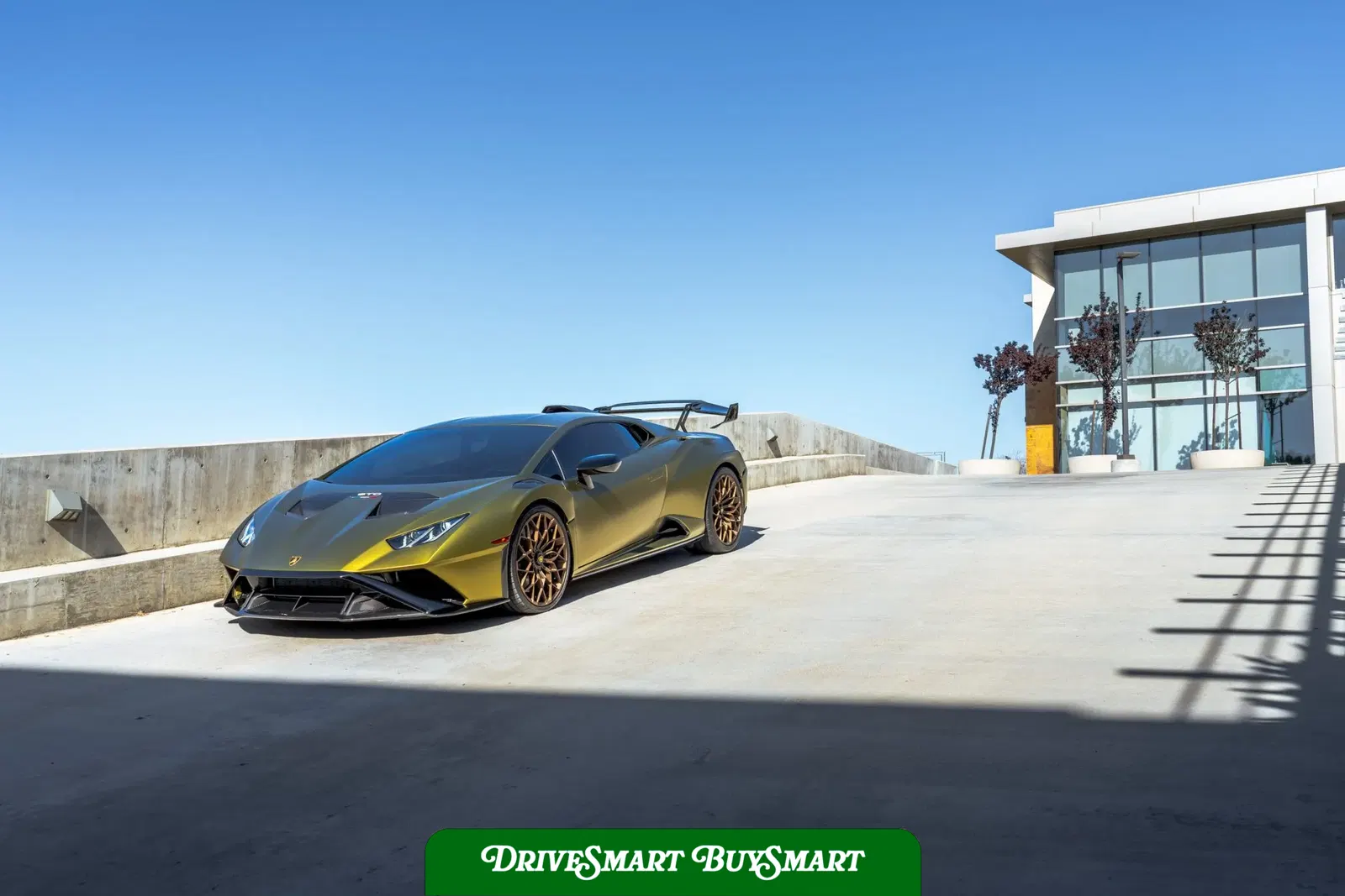 2022 Lamborghini Huracan STO