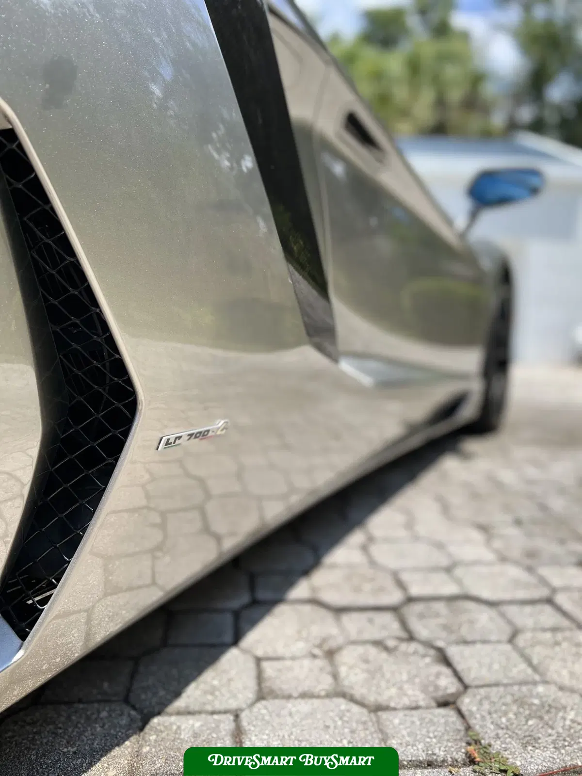 2014 Lamborghini Aventador LP700-4 Coupe