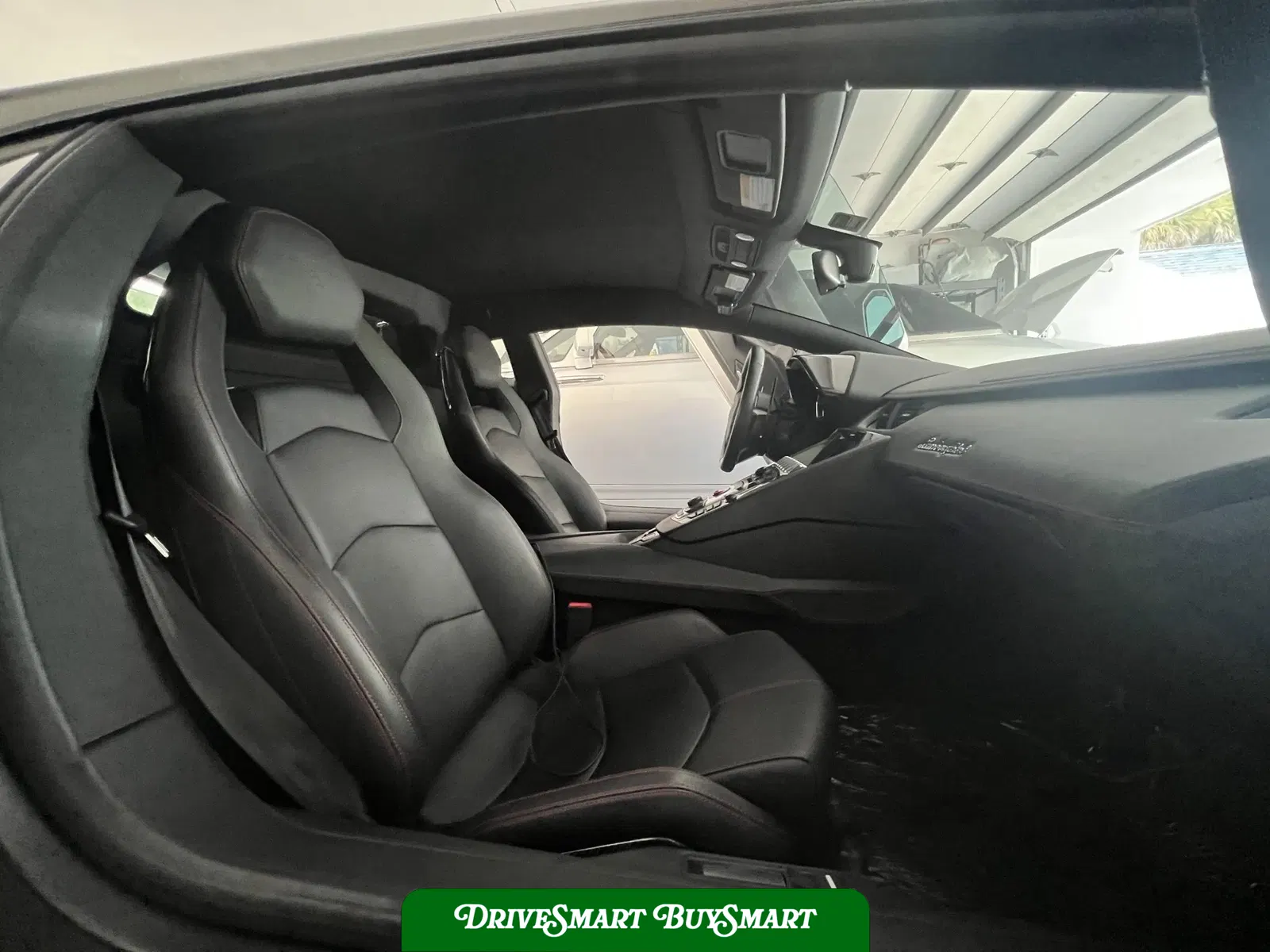 2014 Lamborghini Aventador LP700-4 Coupe