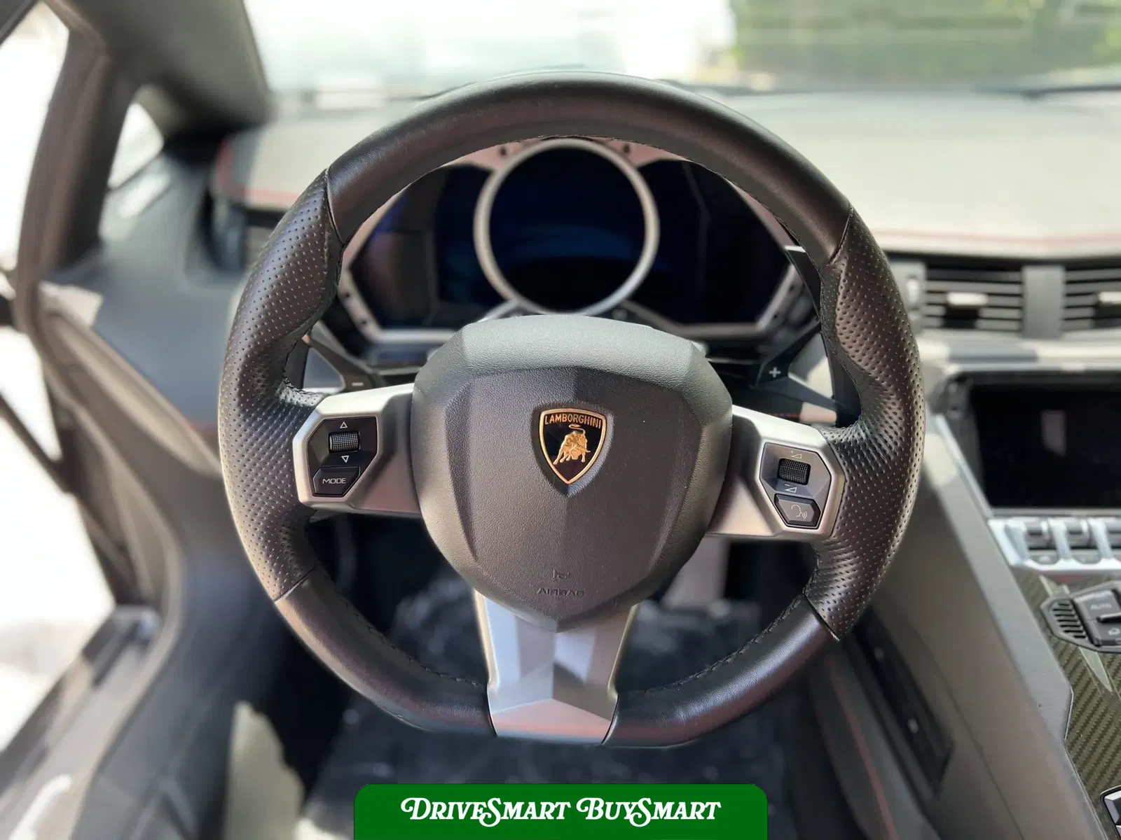 2014 Lamborghini Aventador LP700-4 Coupe