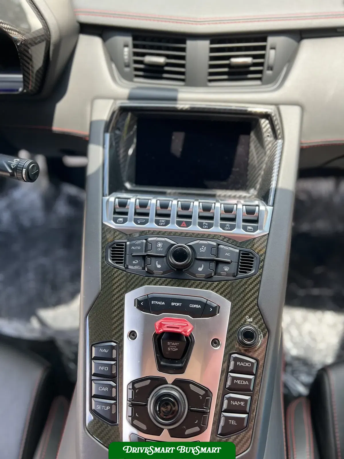 2014 Lamborghini Aventador LP700-4 Coupe