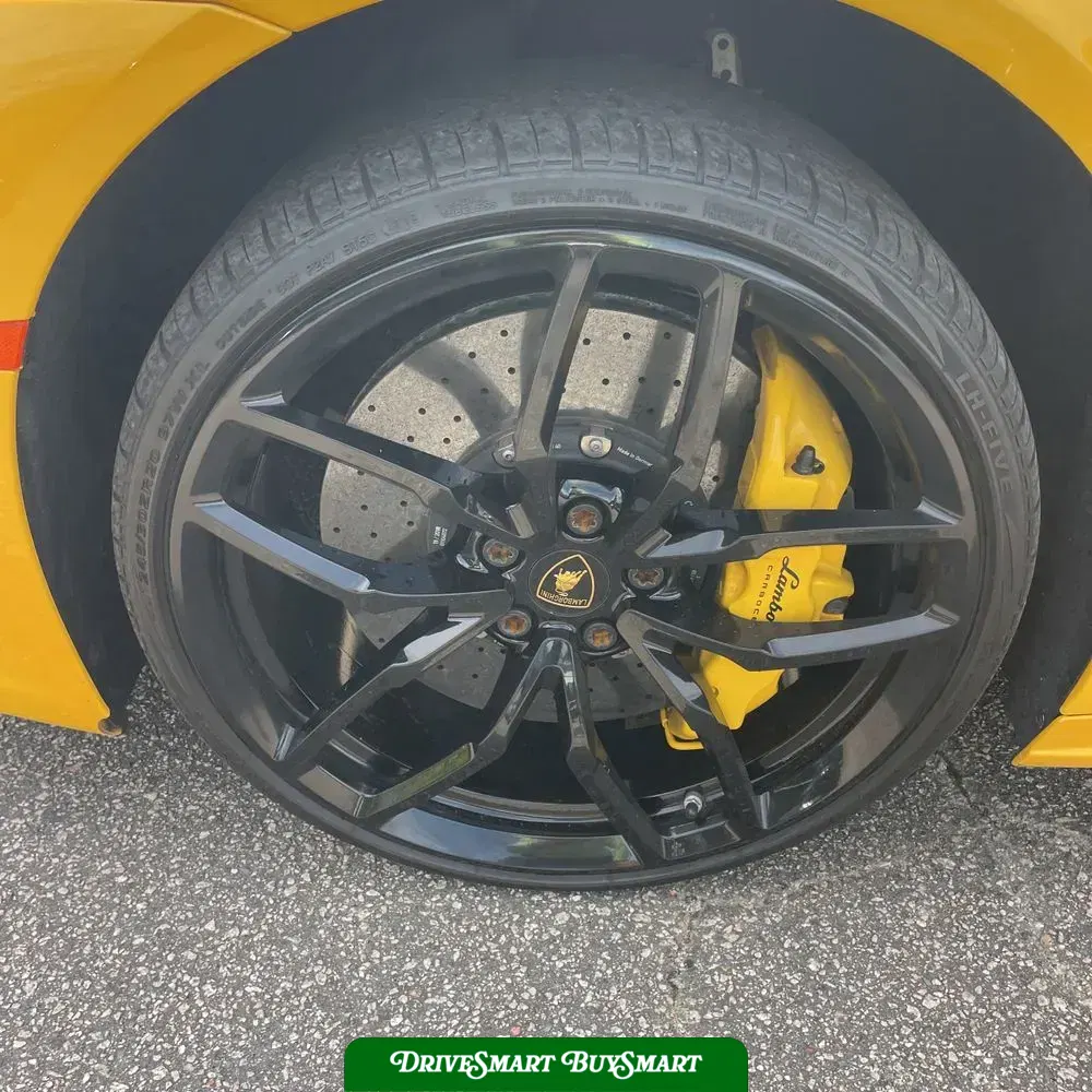 2016 Lamborghini Huracan Base