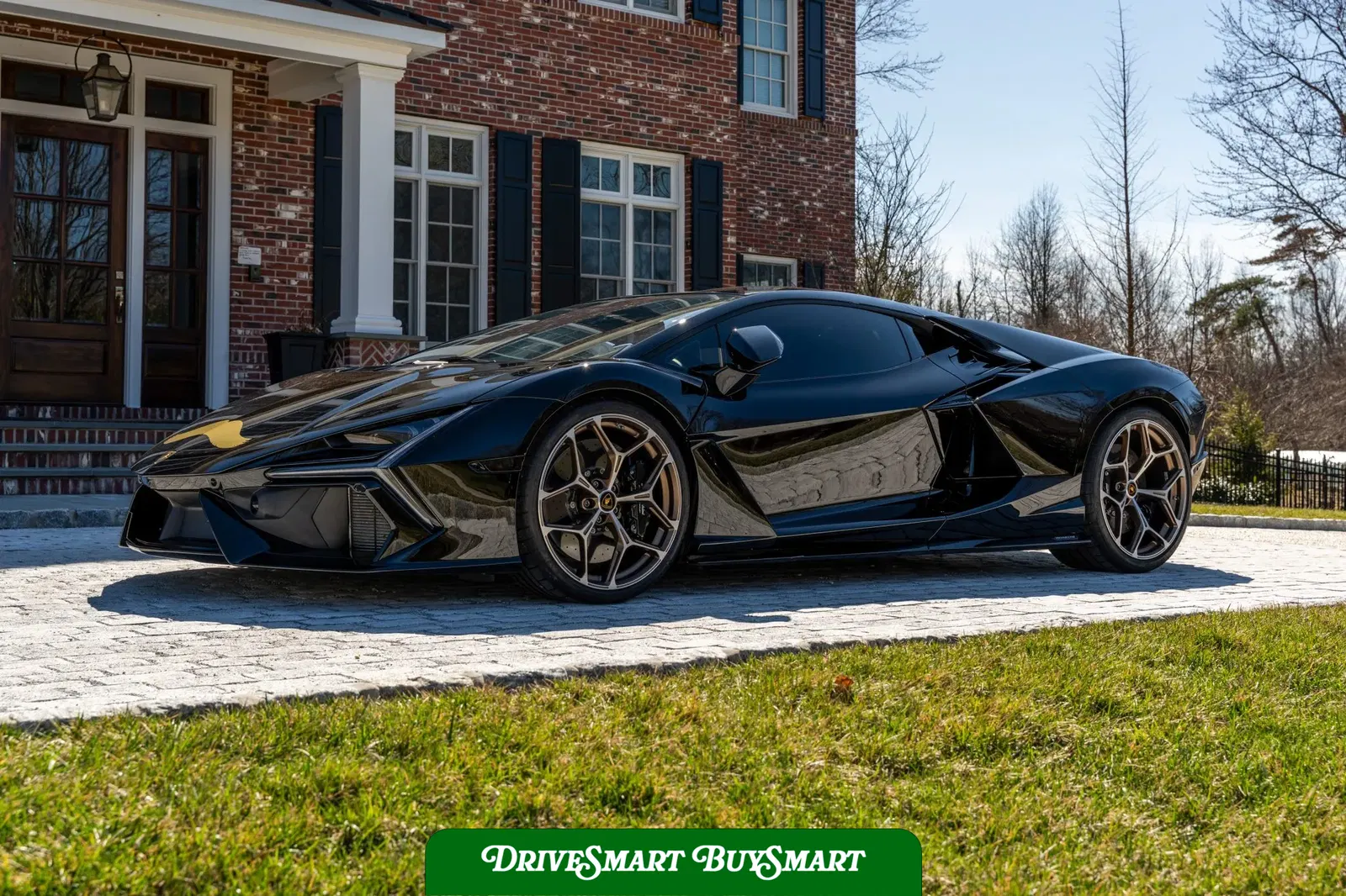 2024 Lamborghini Revuelto