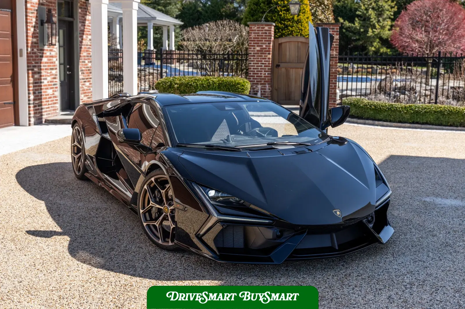 2024 Lamborghini Revuelto